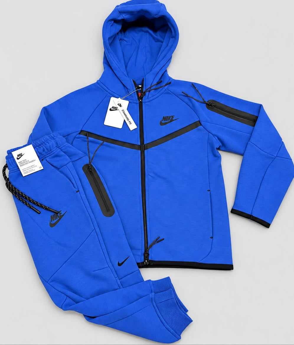 Kid Nike techs